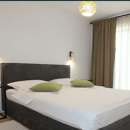 Ferienwohnung Savas Cosmopolit Brasov Magnolia Exterior foto