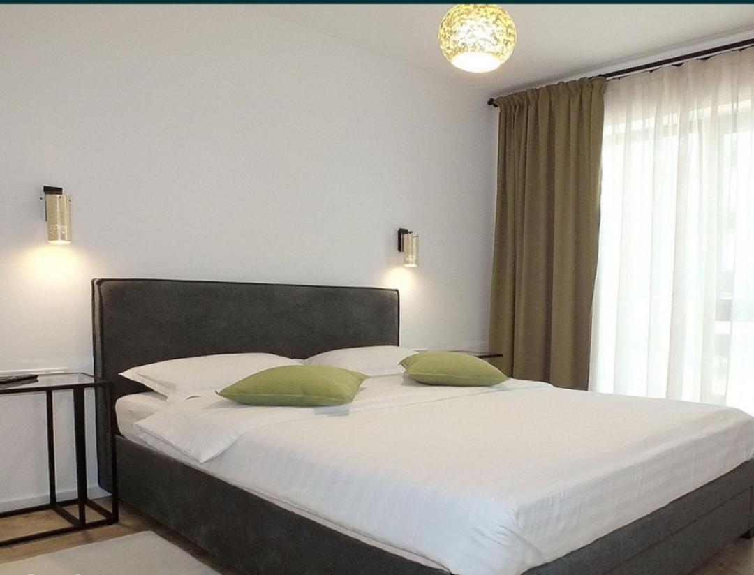 Ferienwohnung Savas Cosmopolit Brasov Magnolia Exterior foto